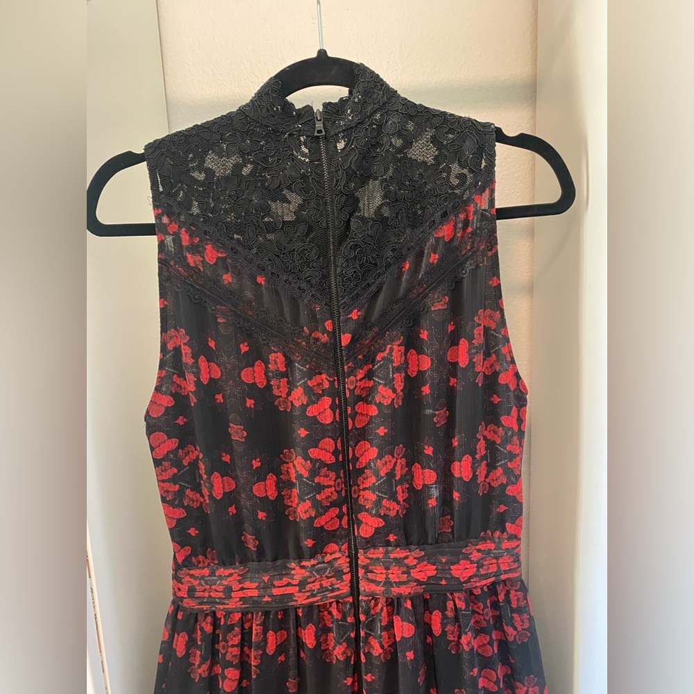 alice + olivia Red & Black Patterned Maxi Dress Gown SZ 8 - Picture 6 of 9